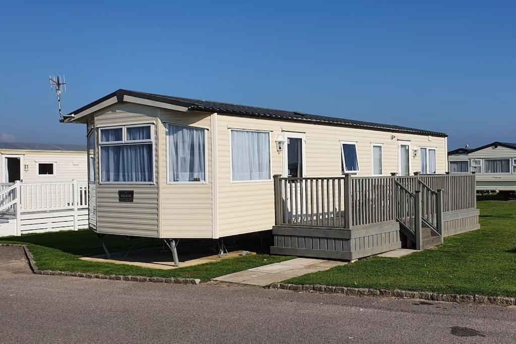 Carnaby Holiday Caravan, West Sands, Selsey Buitenkant foto